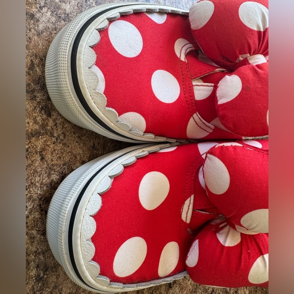 Disney Vans - Picture 4 of 7